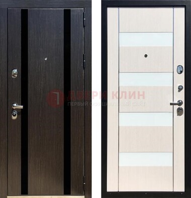 Черная железная дверь с МДФ и декоративными вставками ДМ-157 в Саратове