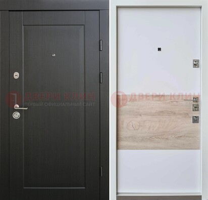 Черная металлическая дверь с белой МДФ внутри ДМ-230 в Саратове
