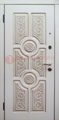 Уличная белая дверь для загородного дома с МДФ ДМ-529 в Саратове