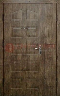 Коричневая тамбурная двухстворчатая дверь с МДФ ДМ-539 в Саратове