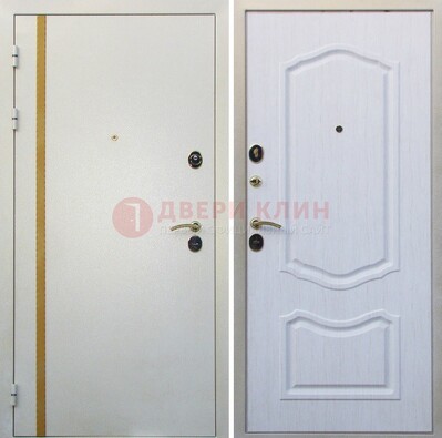 Белая входная дверь с порошковым напылением ДП-136 в Саратове