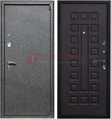 Черная стальная дверь с порошковым покрытием ДП-196 в Саратове