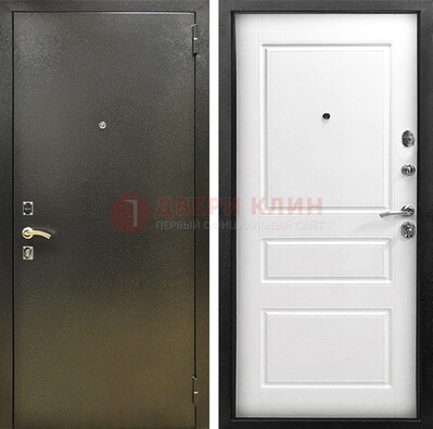 Входная дверь Темное серебро с порошковым напылением и белой МДФ ДП-272 в Саратове