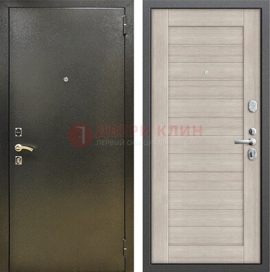 Стальная темно-серая дверь с порошковой отделкой и МДФ панелью ДП-278 в Саратове