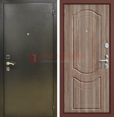 Темно-серая входная дверь с порошковым покрытием и коричневая МДФ ДП-290 в Саратове