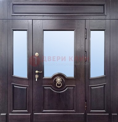 Филенчатая металлическая дверь с панелью МДФ и стеклом ДПР-102 в Саратове