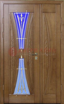 Коттеджная парадная дверь со стеклянными вставками и ковкой ДПР-26 в Саратове