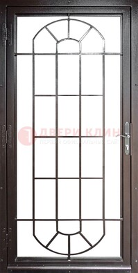 Темная металлическая решетчатая дверь ДР-22 в Саратове