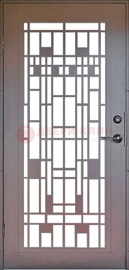 Коричневая стальная решетчатая дверь с узором ДР-4 в Саратове