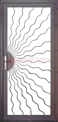 Коричневая железная решетчатая дверь ДР-8 в Саратове