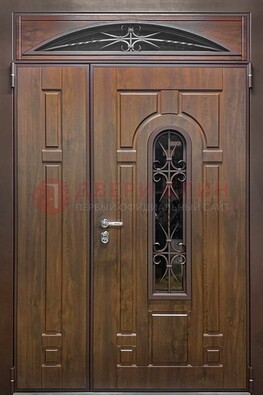 Большая металлическая дверь со стеклом и ковкой ДСК-145 в Саратове