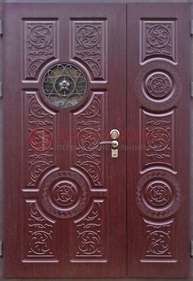 Красная железная дверь Винорит со стеклом и ковкой ДСК-235 в Саратове