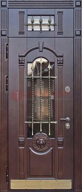 Металлическая дверь массив со стеклом и ковкой с фрамугой ДСК-249 в Саратове