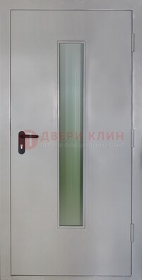Белая металлическая противопожарная дверь со стеклянной вставкой ДТ-2 в Саратове