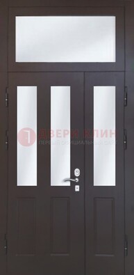 Черная тамбурная дверь со стеклянными вставками ДТМ-38 в Саратове