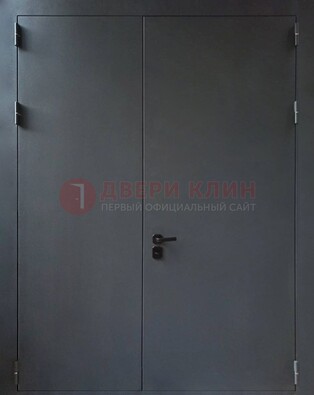 Черная распашная тамбурная дверь Порошок ДТМ-46 в Саратове