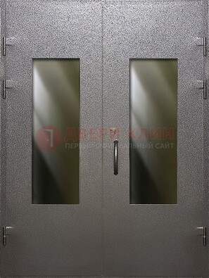 Серая тамбурная дверь со стеклянными вставками ДТМ-8 в Саратове
