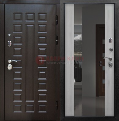 Коричневая металлическая дверь с зеркалом ДЗ-22 в Саратове
